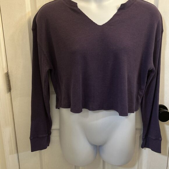 Wild Fable Women’s XL Purple Cropped Waffle Knit Thermal Long Sleeve Top NWT - Picture 9 of 16